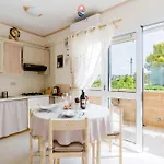 Chalet Elodie - By Vivimy Lido Marini